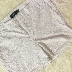 Plus Size White Torrid Shorts Size 20